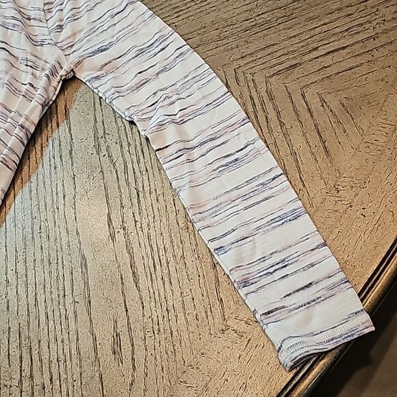 Motherhood Maternity thin hooded sweater XS NWOT - Picture 5 of 14